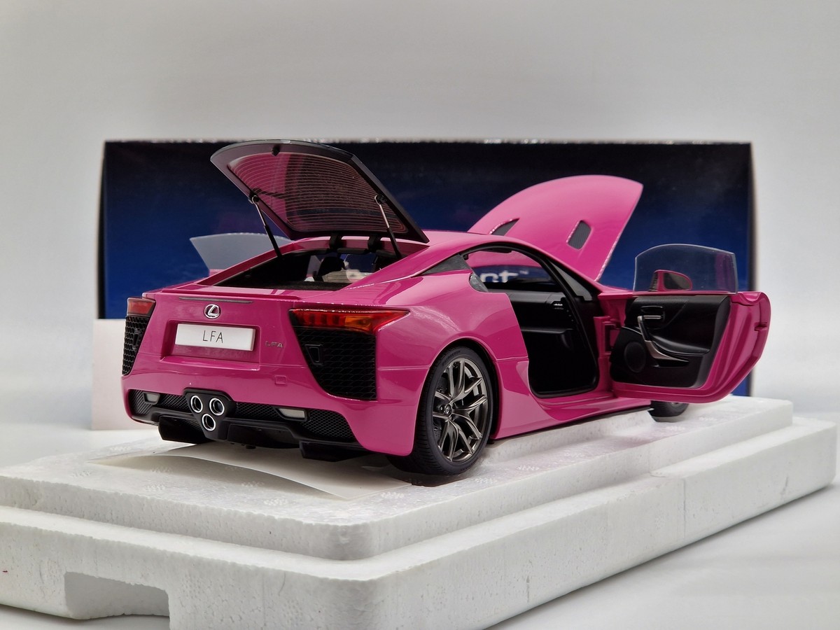 レクサスlfa クリスタルガラス レクサスlfa クリスタルガラス LEXUS LFAクリスタルガラス 非売品