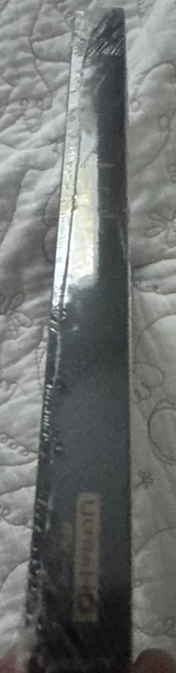 Apocalypse Now Rare! 4K SteelBook Napalm Sunrise Edition, Blu-ray 6-Disc 3 Cuts - Image 3 of 4