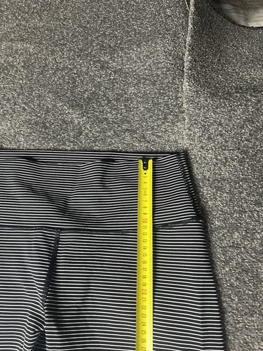 Lululemon Wunder Under High Rise Tight Womens Size 12 Black Hype Stripe 25” - Picture 7 of 12