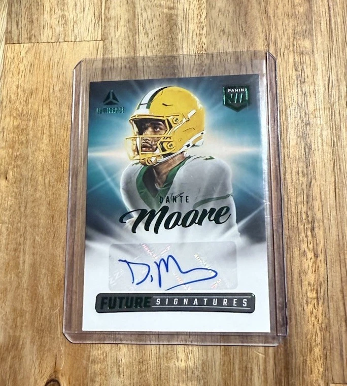 DANTE MOORE 2025 Luminance GREEN FOIL Future Signatures NIL AUTO SP COLOR MATCH