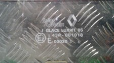 Pare-brise Renault R9