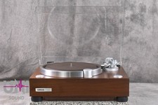 YAMAHA GT-2000L Turntable W/ Auto Lifter Adjust In Very Good Condition