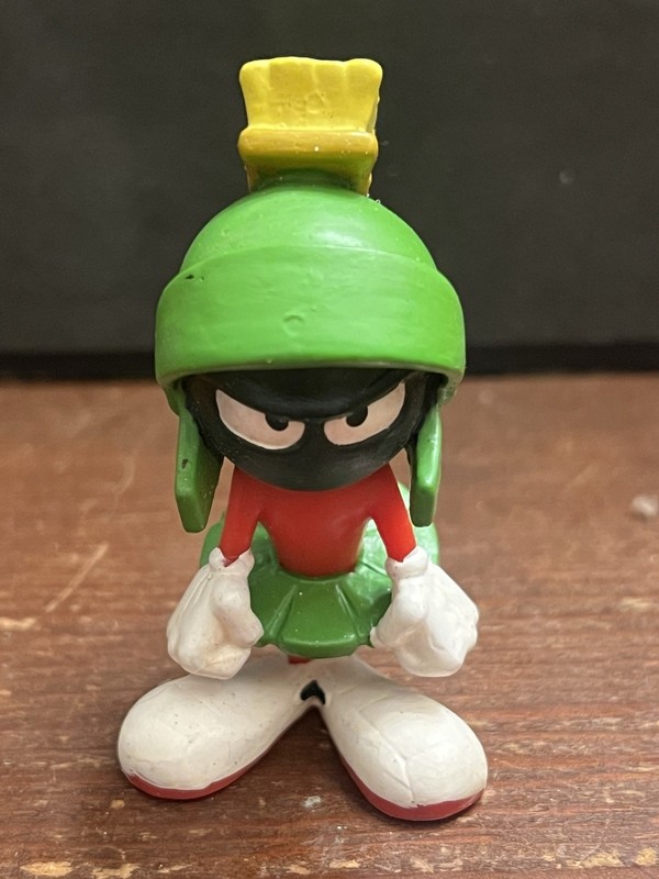 Vintage Warner Brothers Looney Tunes  Marvin the Martian Toy Hard Rubber 1994