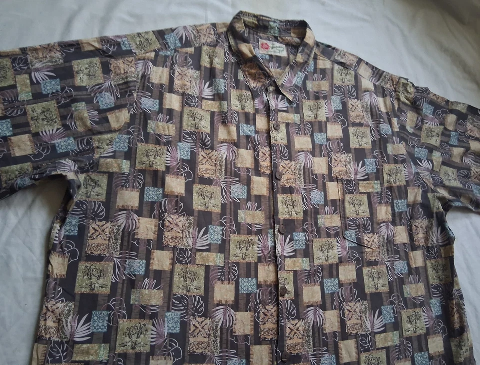 Brown Floral Short Sleeve Hawaiian Aloha Shirt - 4XL Mens Beach Hilo Hattie USA - Image 4 of 4