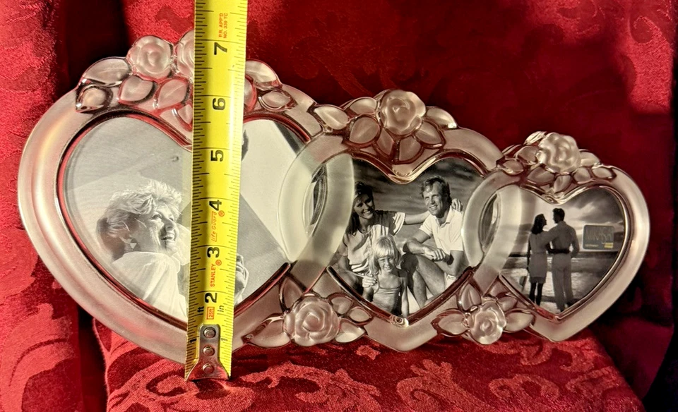 Marco de fotos Mikasa Rosemont triple corazón diseño rosa esmerilado vintage vidrio pesado Foto 4 de 4
