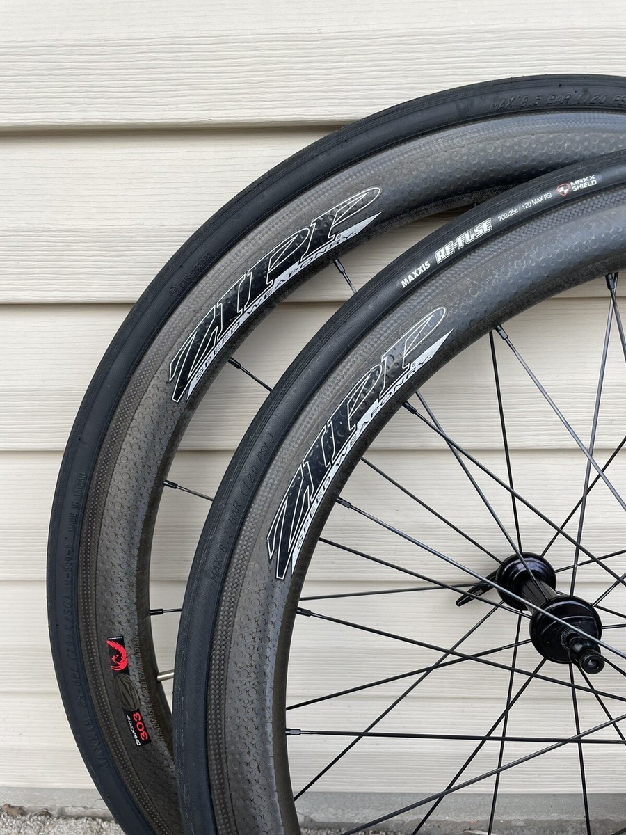 Zipp 303 Firecrest Road Bike Rim Brake Carbon Clincher Zipp 303 Firecrest Road Bike Rim Brake Carbon Clincher