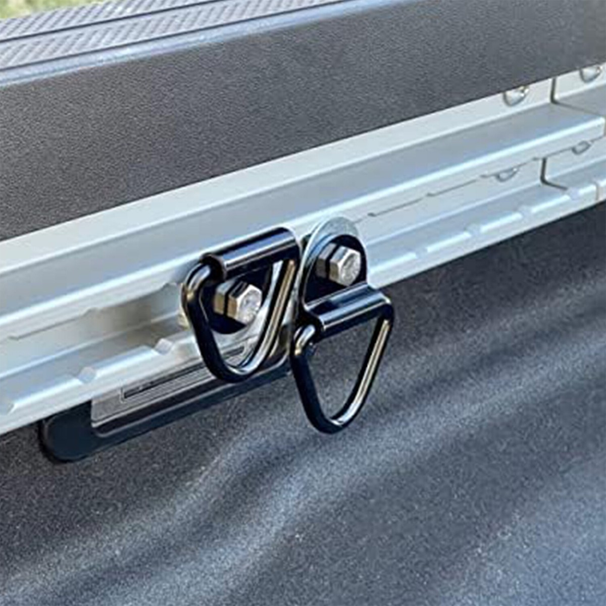 truck bed tie down track