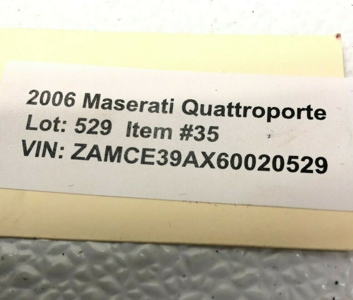 04-08 MASERATI QUATTROPORTE FRONT CENTER CONSOLE COMPARTMENT ARM REST LOT529 OEM