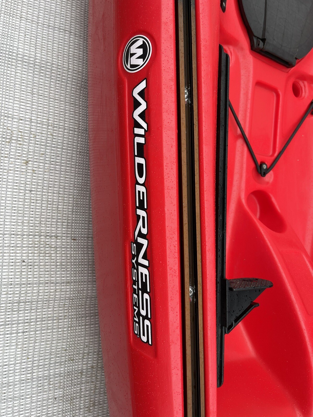 Wilderness Systems Tarpon 120 Sit on top Kayak Red Includes