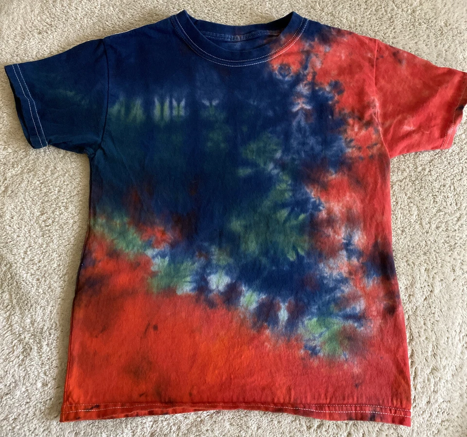 Hanes Boys Navy Blue Green Red Tie Dye Short Sleeve Shirt 6 - Image 2 of 4