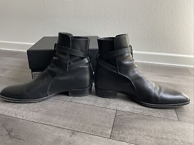 SAINT LAURENT PARIS • Men's • Wyatt Jodhpur Boots in Smooth SAINT LAURENT PARIS • Men's • Wyatt Jodhpur Boots in Smooth