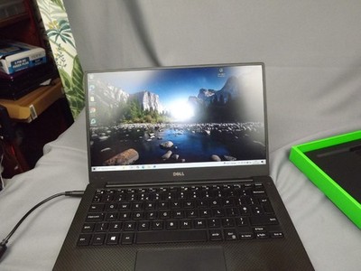 Dell XPS 13 9360 Laptop i7-8gen 8GB RAM 126GB NVMe SSD Win 11