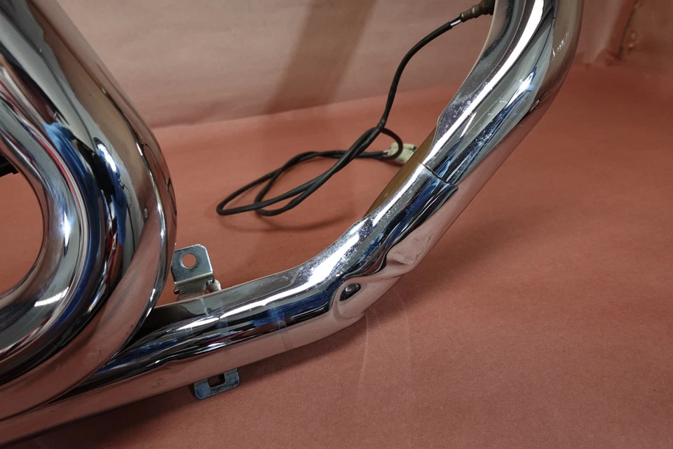 Harley Davidson Street Glide 2014-2021 FLHXS montaje de tubo de escape Foto 4 de 4