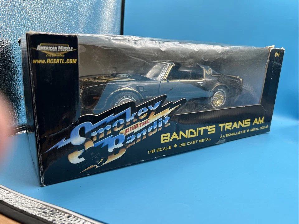ERTL American Muscle 1977 Smokey And The Bandit Trans Am 1/18 - Image 2 of 4