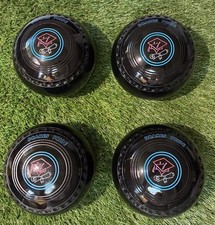 Drakes Pride Professional Lawn Bowls. Size 4H. WB 14. Emsmorn Carrier Included.