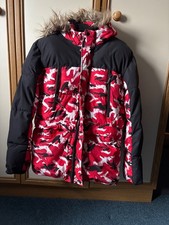 Boys Red/Black Camouflage Padded Hooded Jacket  13-14 Yrs