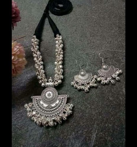 Indian Ethnic Oxidized Silver Choker 