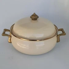 Bon Chef Enamel Pot 3 Qt. with Handles Vintage Never Used Serving Ivory Lid