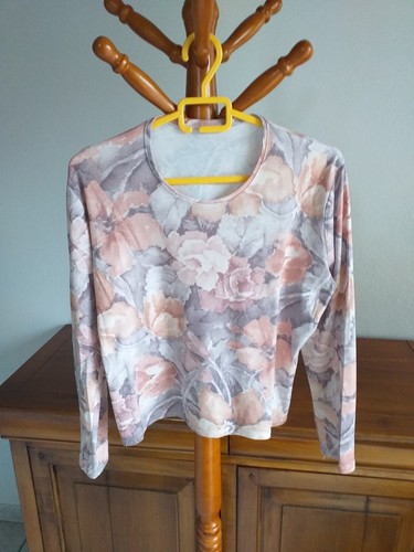 T-shirt Pimkie Fleur Rose Gris - Taille 42, Manches Longues, Occasion Très Bon état Pour Femme