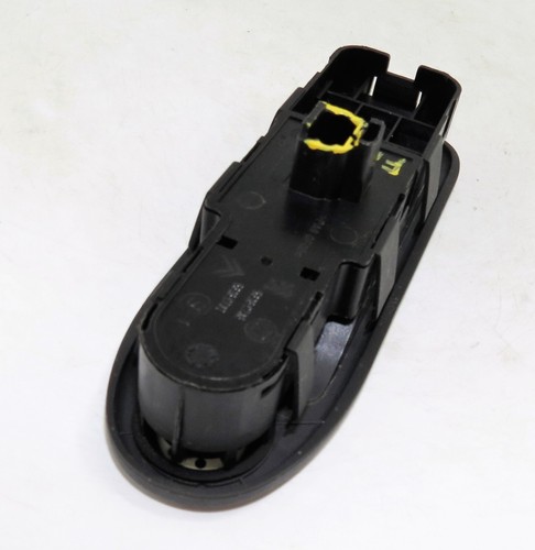 96514301ZF Citroen C5 MK3 Genuine RH Side Electric Window Lifter Switch Button - Picture 2 of 9