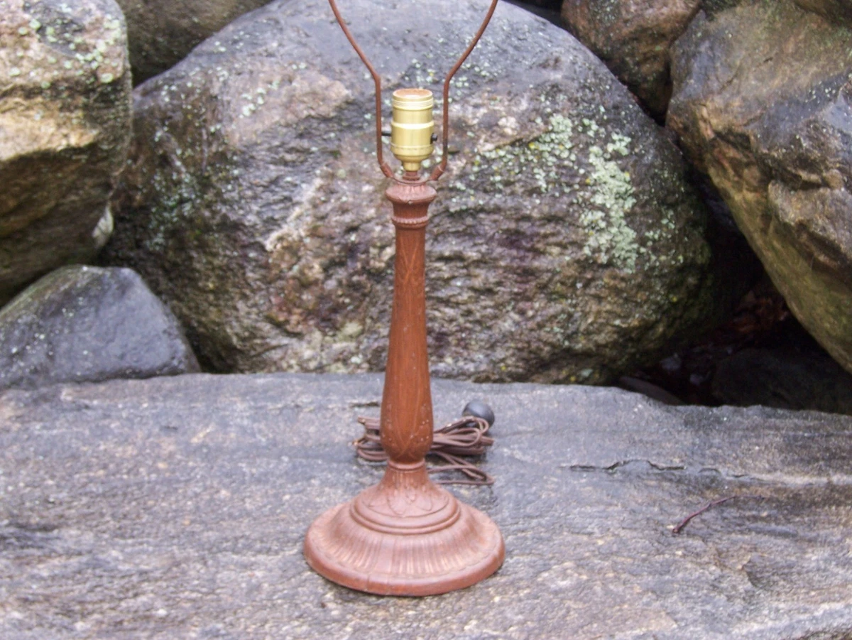 Rainaud slag glass lamp deals