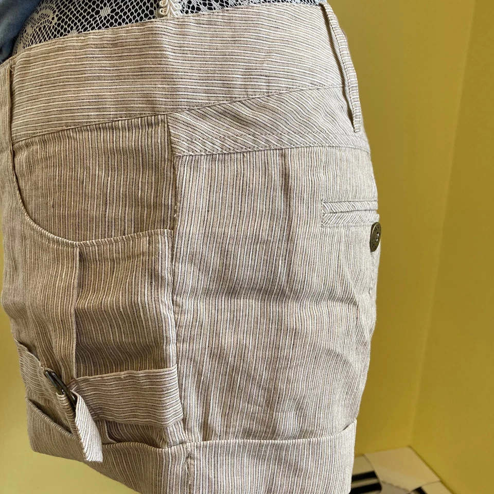 L.A.M.B. shorts cortos a rayas Foto 4 de 4