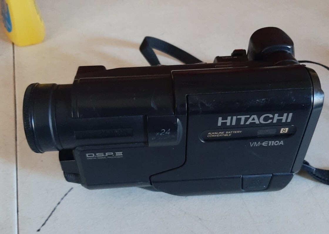 Hitachi VM-E110A Camcorder - Black 3660766414434| eBay