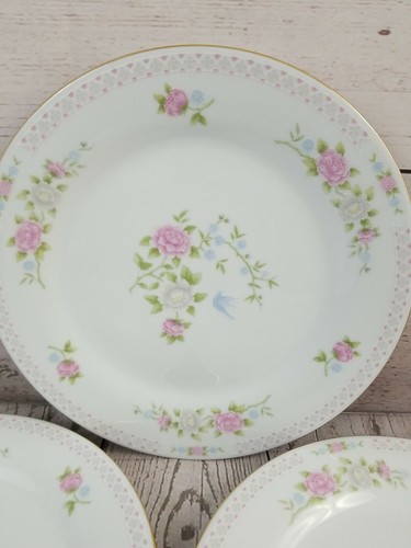 Crown Ming Fine China Bird of Paradise 10 1/4" Dinner Plate Floral-Lot of 3 - Picture 5 of 11