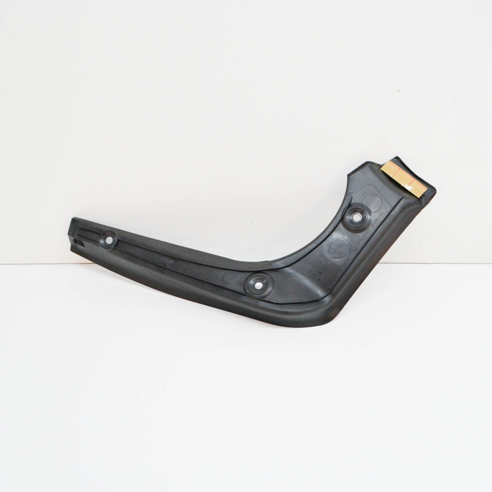 NEW BMW 6 E63 REAR LEFT WATER CHANNEL COVER 51717124909 7124909 