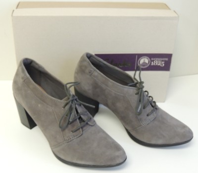 clarks hale lace womens