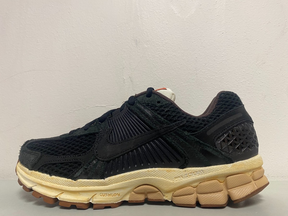 ☆送料無料☆ NIKE WMNS ZOOM VOMERO 5 ☆ New Nike Zoom Vomero 5 Shoes - Platinum Violet (HQ3643-019