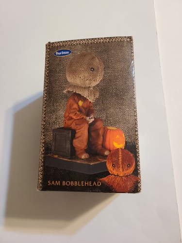 Royal Bobbles Trick 'r Treat Sam Bobble Head, Hot Topic Exclusive - Picture 3 of 6