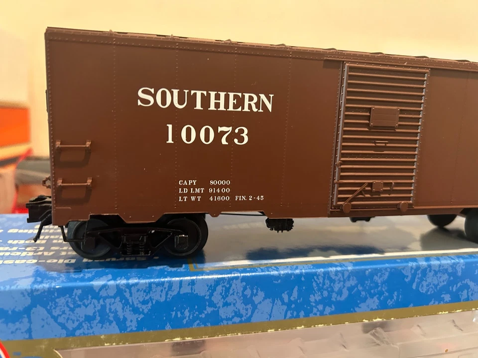 Atlas 8565-3 Southern AAR 40' Boxcar #10073 LN/Box - Image 3 of 4