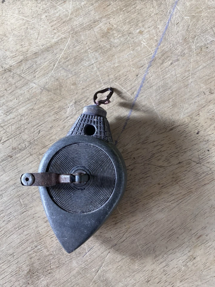 Vintage STANLEY Chalk O Matic Model 47-050 Chalk Line Plumb Bob - Image 4 of 4