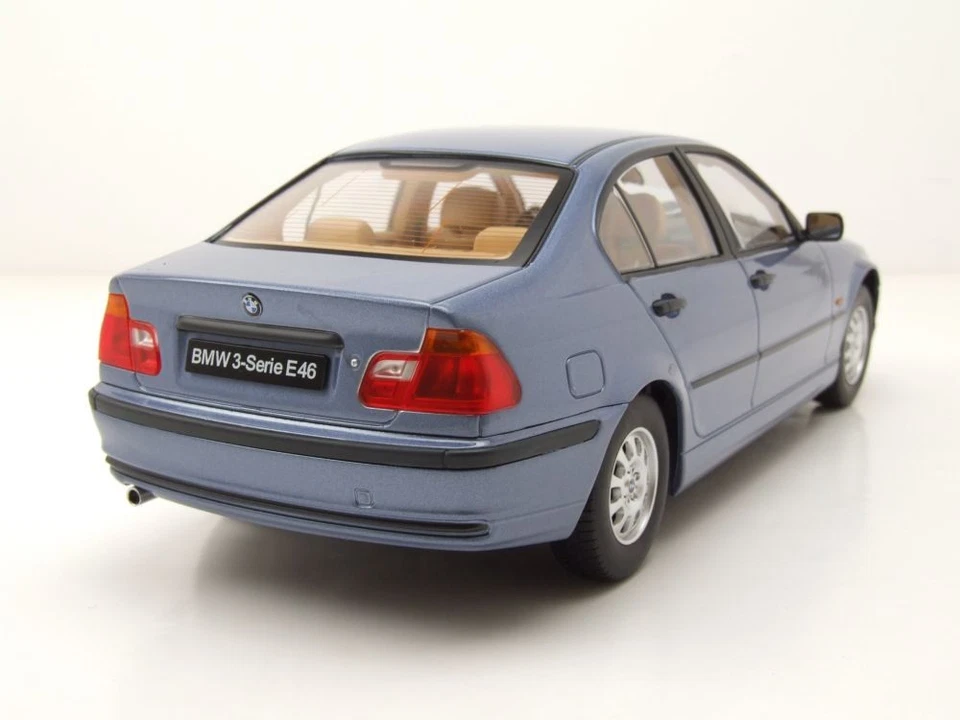 BMW 3er E46 Limousine 1999 hellblau metallic Modellauto 1:18 KK Scale - Bild 2 von 4