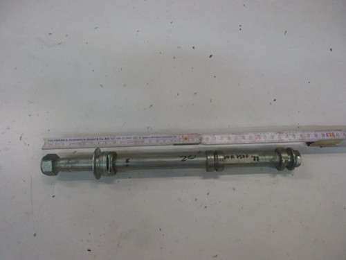 O. Honda VFR 750 F RC24 Steckachse hinten Achse Hinterrad Axle Felge Wheel