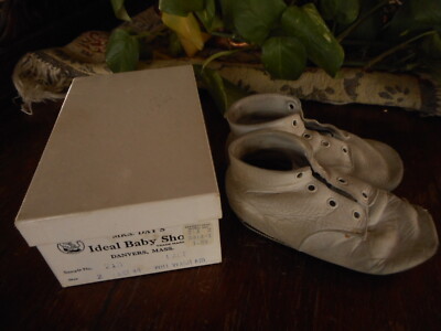 Mrs Days Baby Shoes Vintage Antique Hand Me Downs Very Used White w Box 