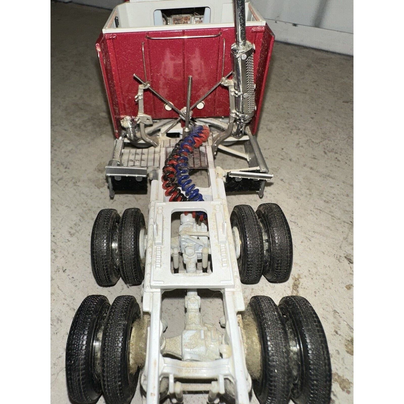 Picture 12 of 16