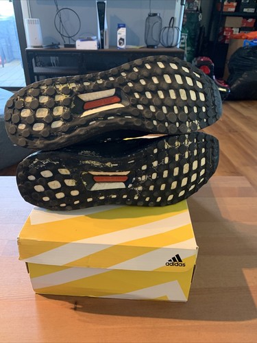 Adidas Men's UltraBOOST 4.0 DNA Running Sneakers Shoes Black/Black/Red Size 13 - Picture 6 of 7