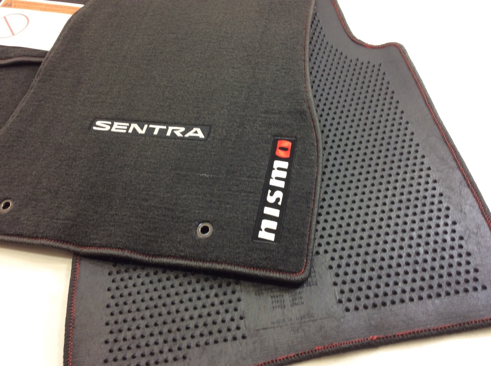 Genuine Nissan Floor Mats Sentra Nismo 999E24FU0A / 999e24fu0a OEM for