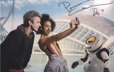 PETER CAPALDI - Doctor Who 11"x 17" GENUINE SIGNED AUTOGRAPH