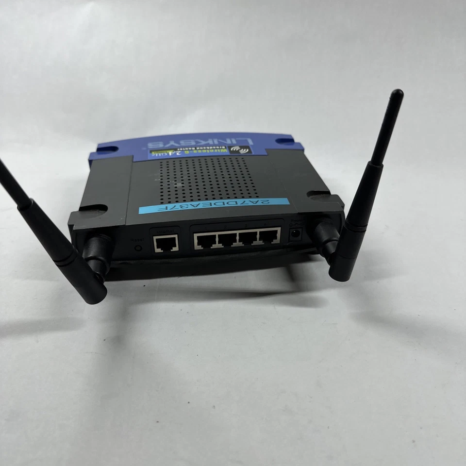 WRT54GSV11 Linksys 2.4GHz 4-Port RJ-45 54Mbps IEEE 802b/g Wireless No Cord - Image 3 of 4