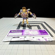 Transformers Universe Nemesis Strika