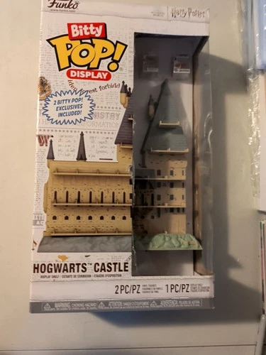 New! Funko POP! Bitty Harry Potter Hogwarts Castle Display  With 2 Bitty Pops