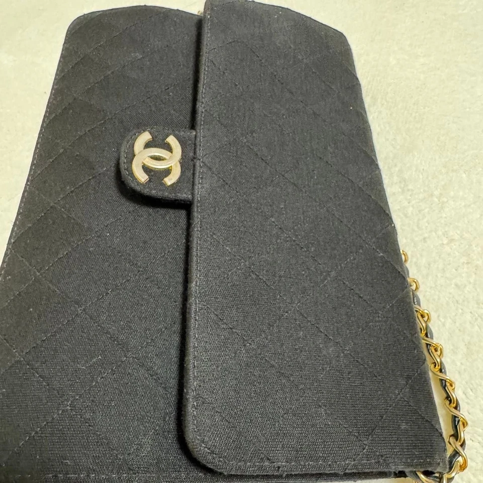 Auténtico bolso de hombro Chanel Matelasse cadena algodón negro logotipo CC bloqueo a presión vintage Foto 3 de 4
