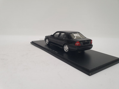 1/43 RARE MERCEDES-BENZ C43 AMG W202 1997 SPARK S1040 NO