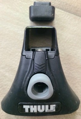 Thule 430 Tracker II Foot Pack Towers - Excellent Condition - No Lock Cylinder