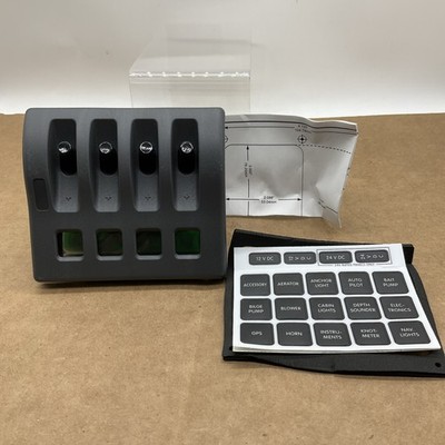 Blue Sea System 4-Position Fuse Panel, 4334