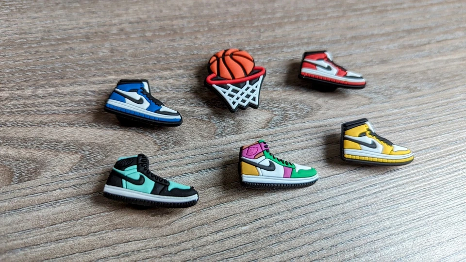 MARKENLOS Shoe Charms/Schuhstecker/Pin für Crocs*. Air Jordan* Fans. Kinder Geschenk Cool