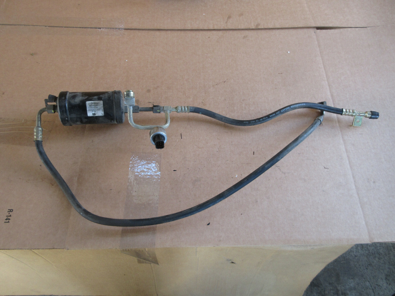 Ferrari 360 Ac Dryer Bottle With Pipes - P/N 65628300